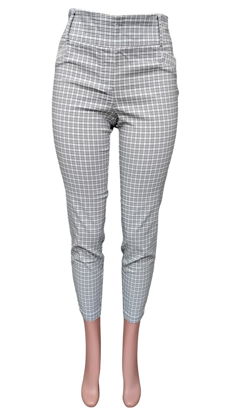 Soho Plaid Cropped pants Size Medium Blue, White and Blue Pullon Skinny